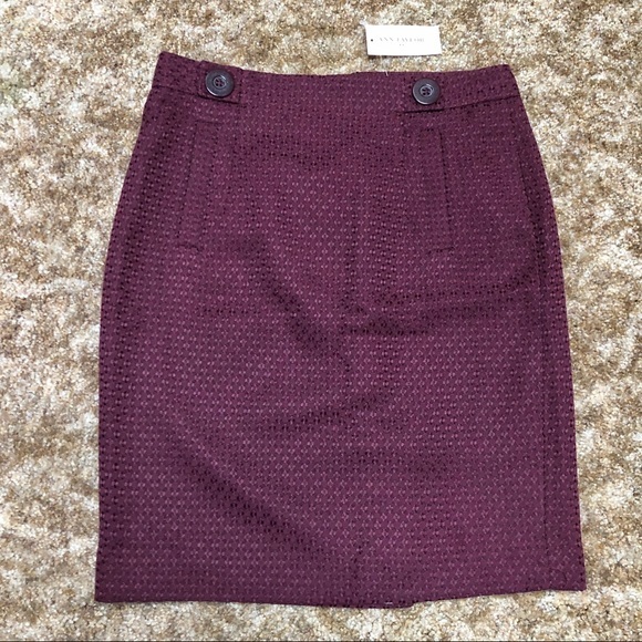 NWT Petite Jacquard Burgundy Plum Pencil Skirt - Picture 3 of 8